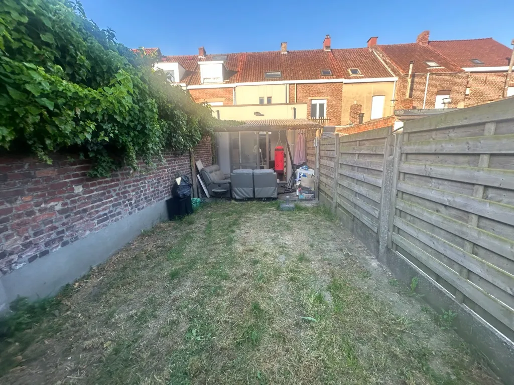 Aed - Ready-to-Move House with Garden in Wervik