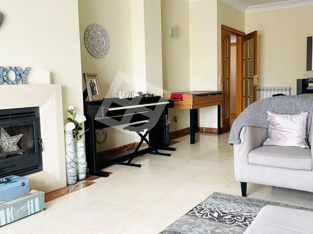 Séjour - Luxury Apartment with River View in Aveiro
