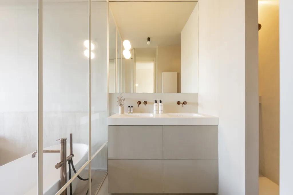Salles de bain - Penthouse avec Vue Panoramique à Harmoniewijk