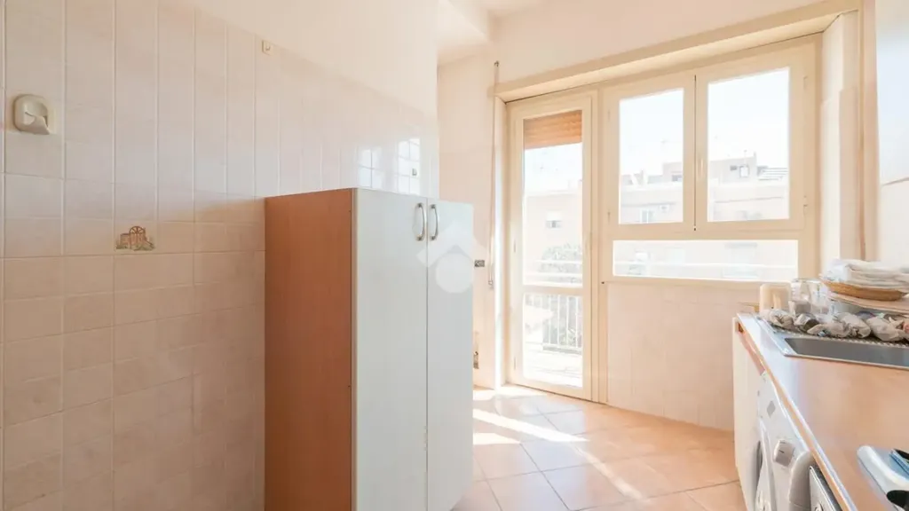 Cucina - Apartment with Panoramic Balcony in Rome