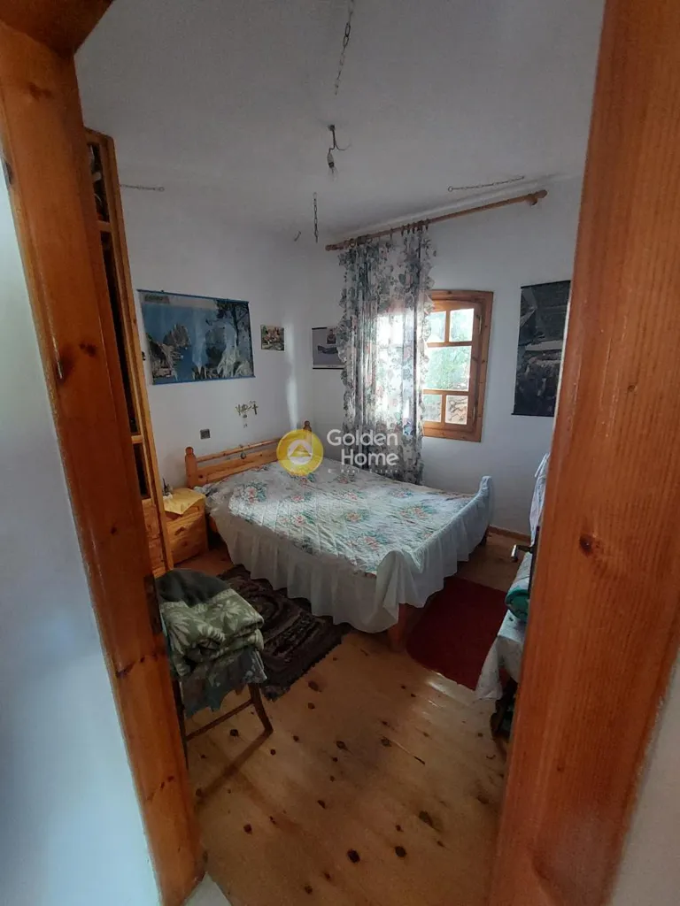 3-toaline maja asukohas GR
