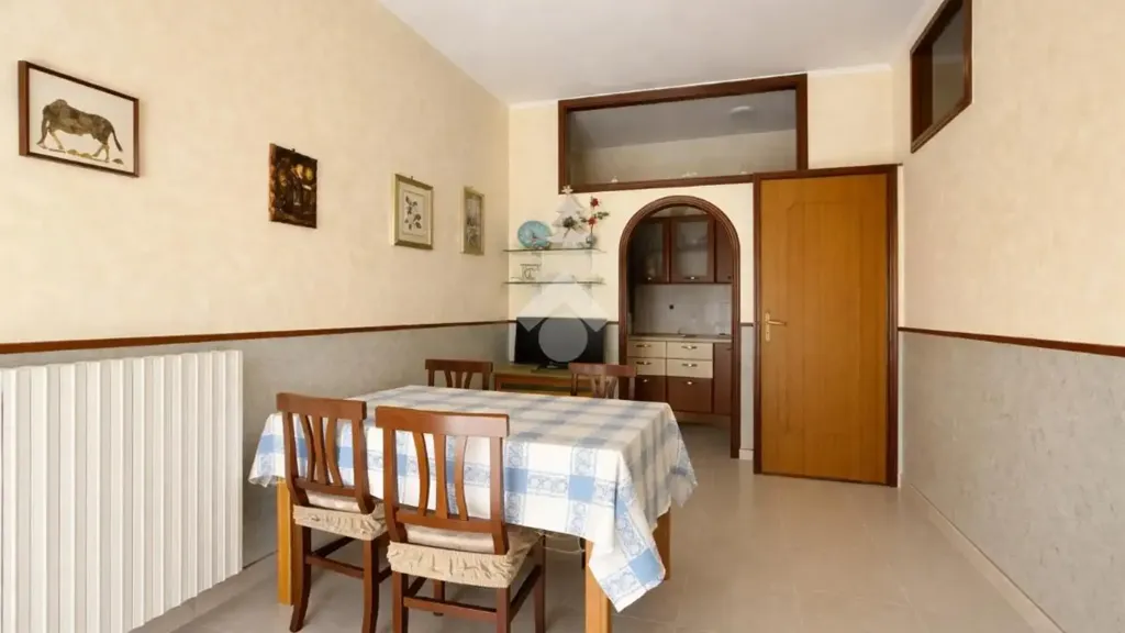Salle à manger - Independent House with Balcony in San Giovanni Rotondo