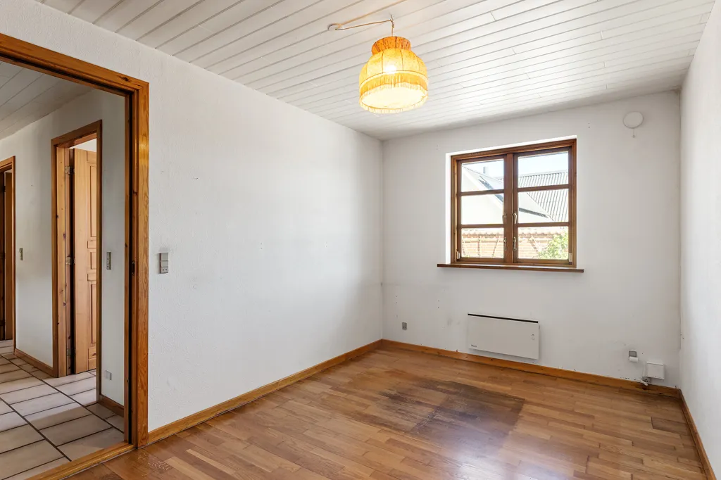Pièces - Detached Villa with Garden in Kastrup