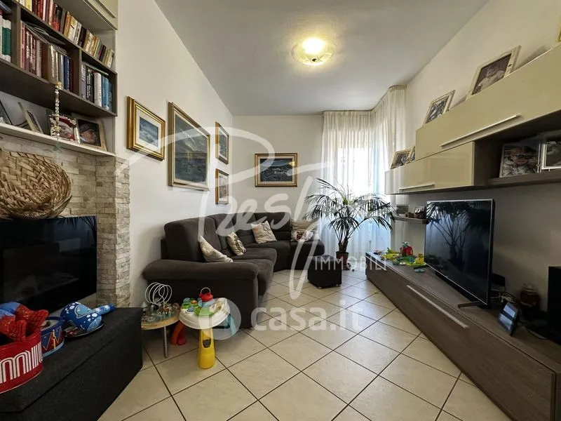 Elutuba - Modernised Apartment with Balcony in La Spezia
