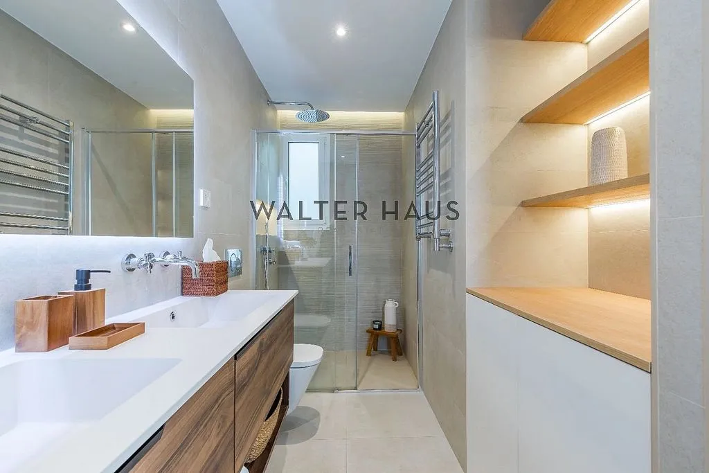 Vannitoad - Modern Flat with Terrace in Recoletos, Madrid