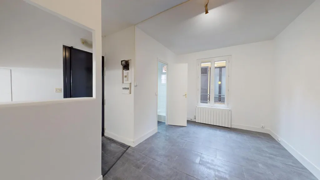 Entrée - Appartement 1 Pièce dans le 17ème à Paris