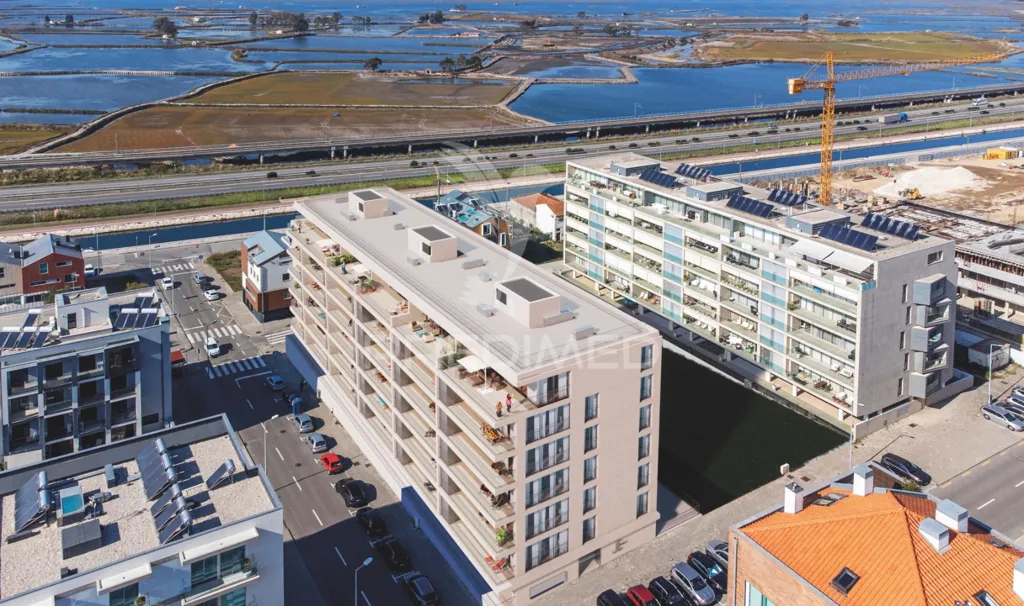 Õhuvaade - Modern Apartment with Canal View in Aveiro