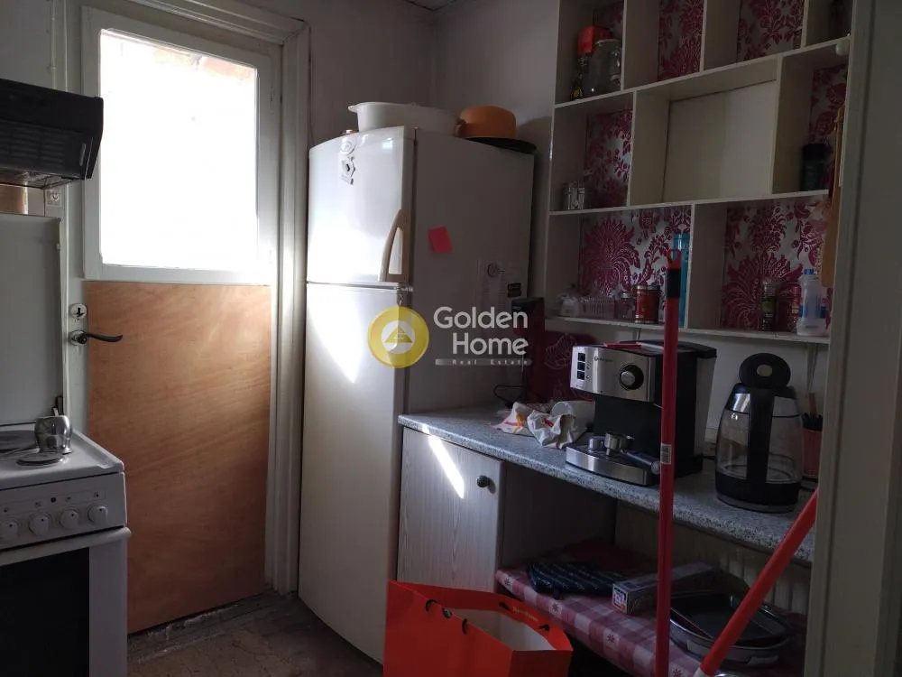 Köök - Apartment with Balcony in Nikaia - Agios Georgios