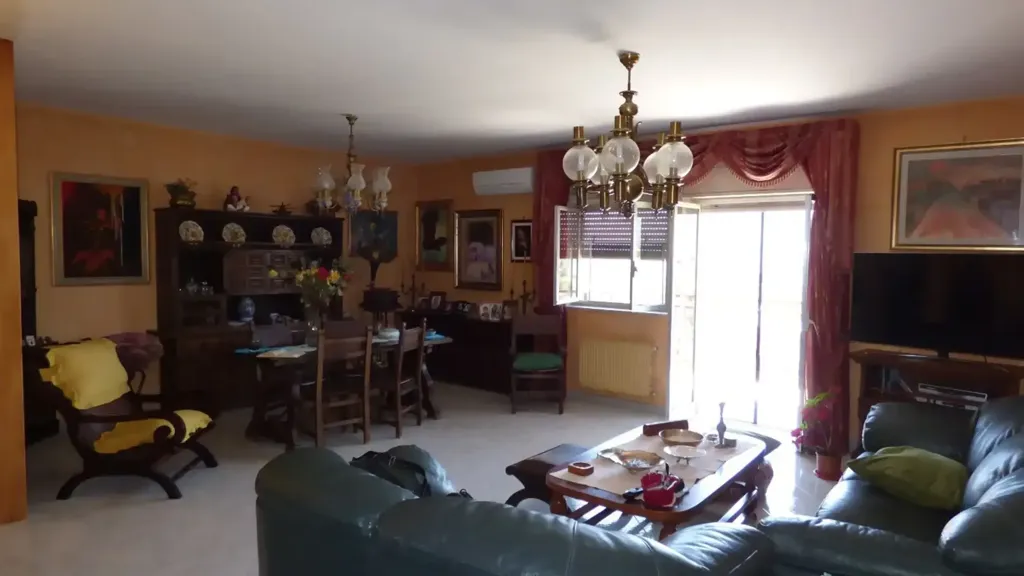 Soggiorno - Apartment with Panoramic View in Corso Calatafimi, Palermo