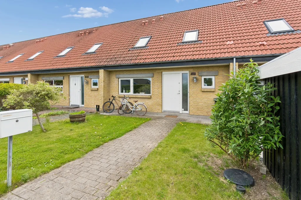 Extérieur - Family-Friendly Terraced House in Bellinge