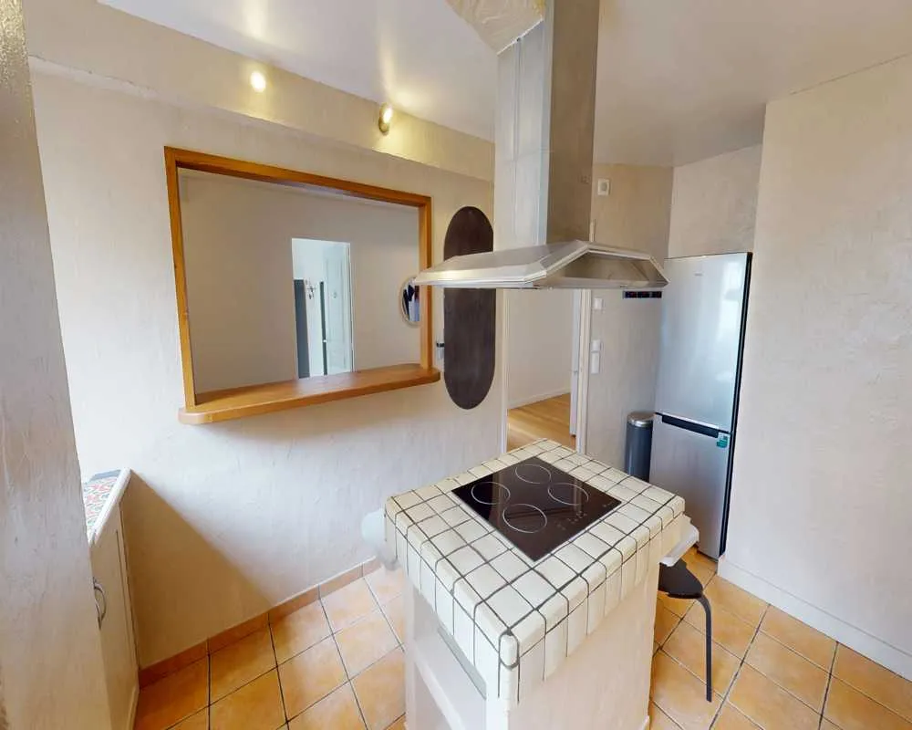 Appartement 7 pièces à Paris