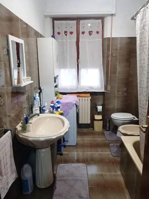 Salles de bain - Apartment with Terraces in San Severino Marche