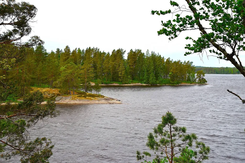 Farm with Lake Access in Granviksnäset