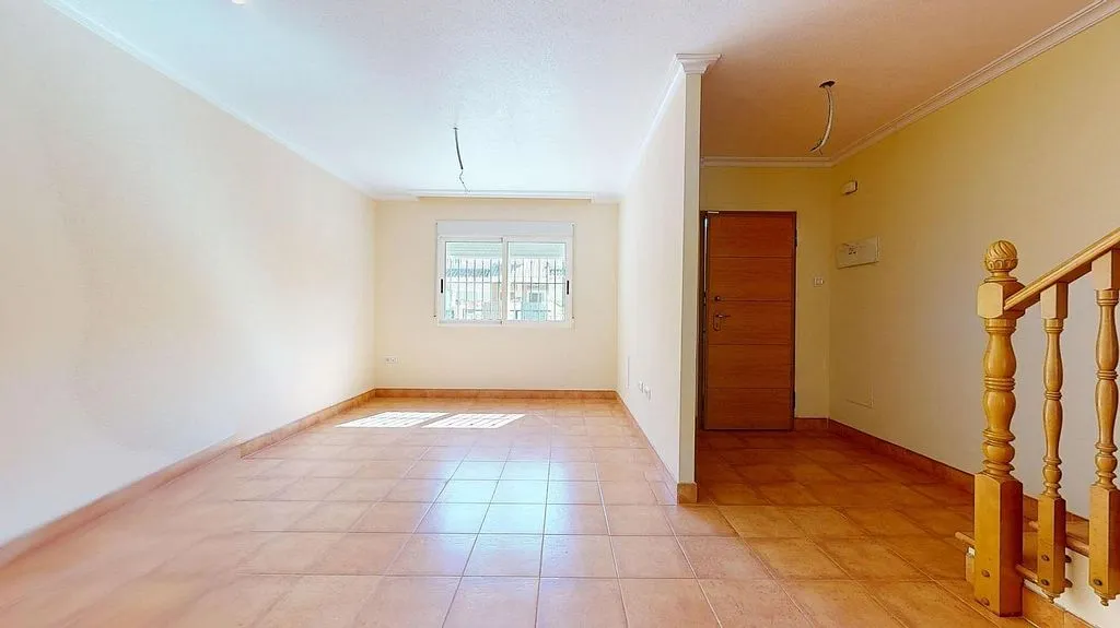 hallway_entrance