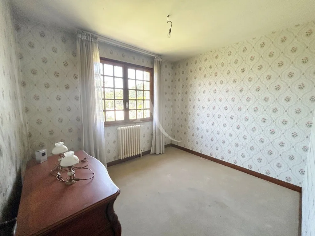 Chambres - Maison à Rénover avec Terrain à Aussonne