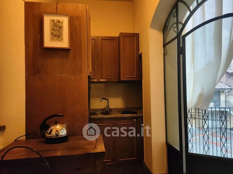 Cucina - Casa indipendente con cortile a Mortara