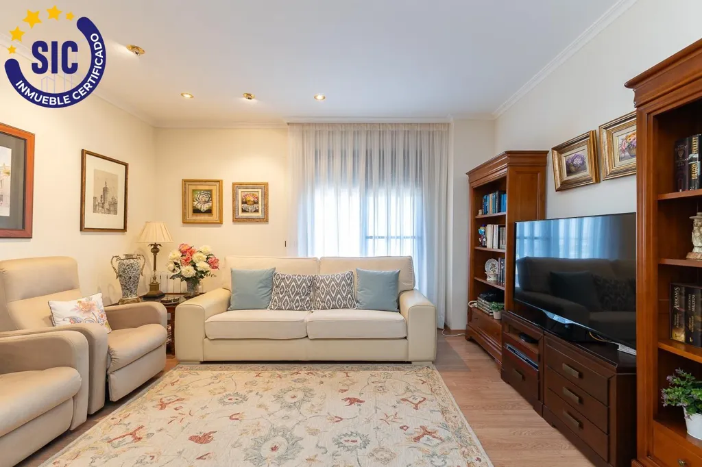 Elutuba - Premium Penthouse with Pool in Mislata