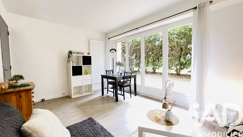 Séjour - Studio avec Jardin à Châtenay-Malabry