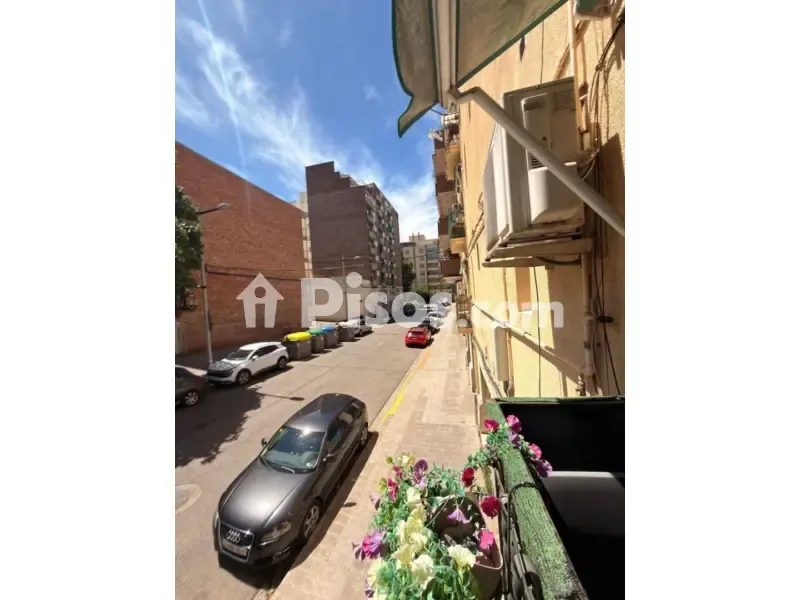 Balcon - Apartment with Balcony in Cappont, Lleida
