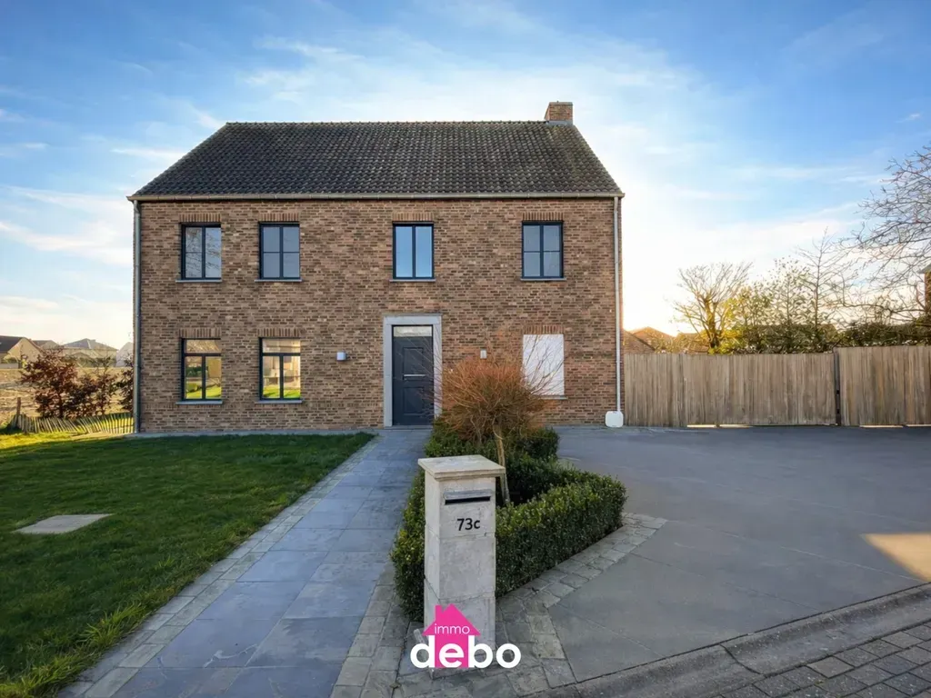 Extérieur - Maison avec Jardin et Garage à Otegem