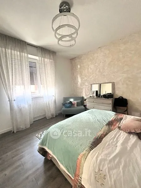 Chambres - Rusticated Trilocale with Parking in Crema