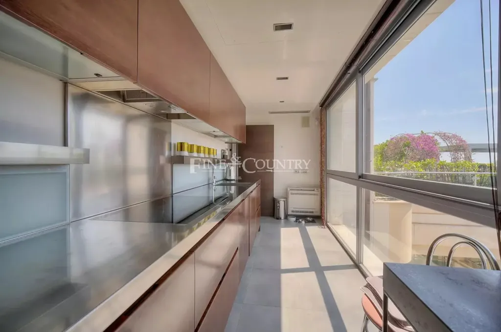 Cucina - Penthouse Villa with Sea View at Monaco Border