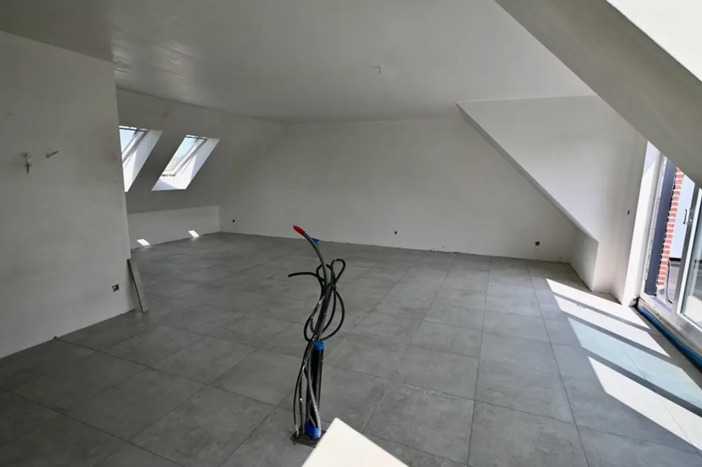 Stanze - Dakappartement with 3 Bedrooms in Berlaar