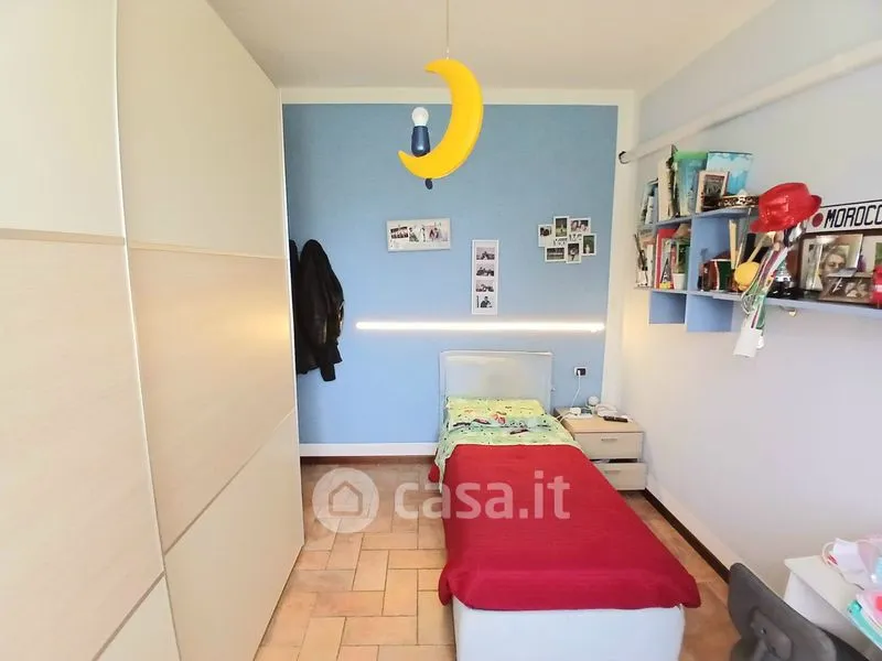 Chambres - Semi-detached House with Garden in Broni
