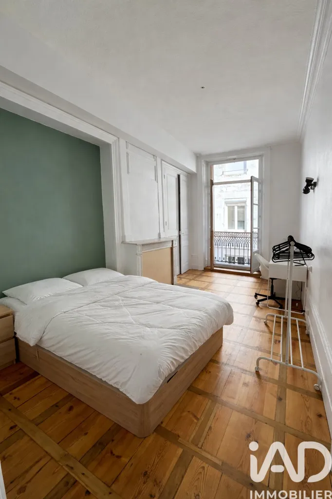 Bedrooms - 5-Bedroom Apartment for Colocation in Saint-Étienne Centre
