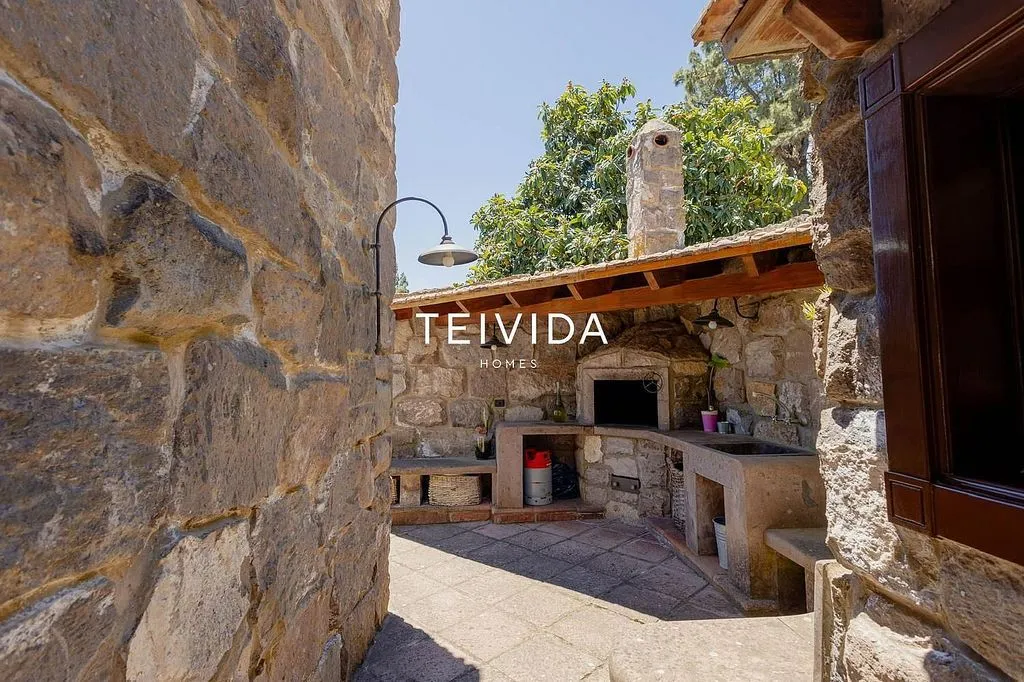 Terrace - Villa with Pool and Bodega in El Rosario