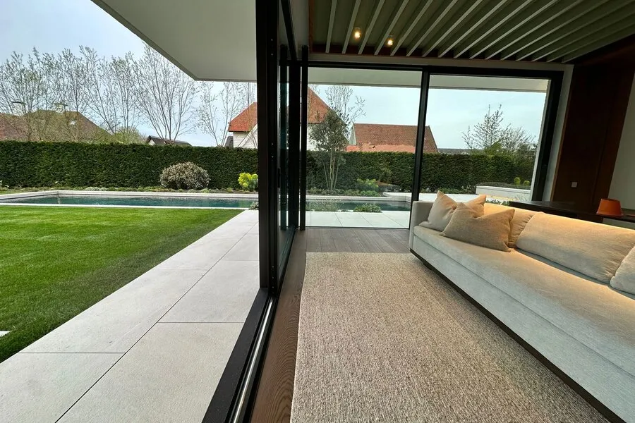 Séjour - Villa Nouvelle Construction avec Piscine à Knokke
