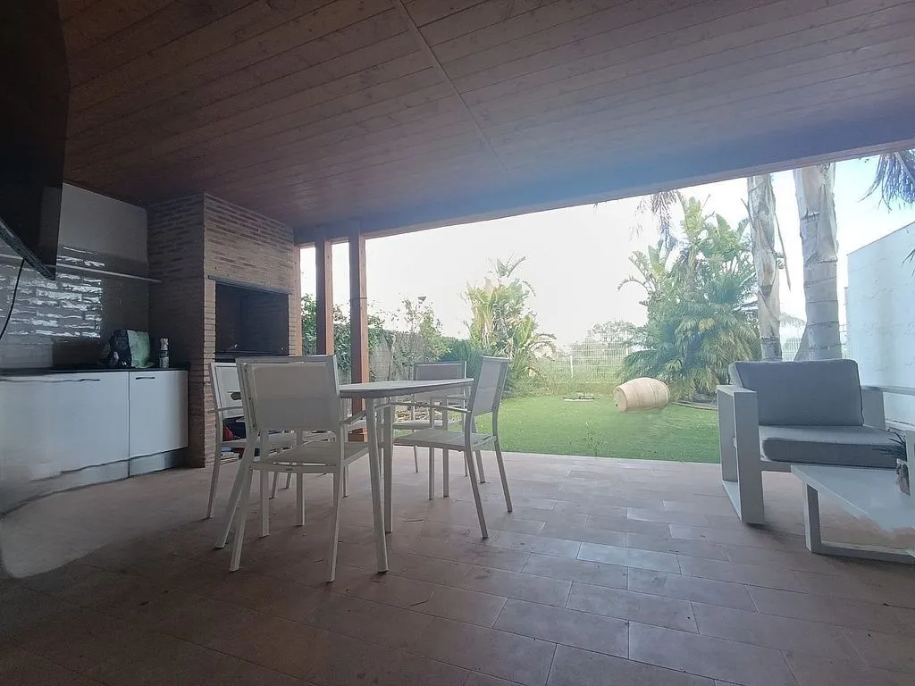Terrasse - Terraced Semi-Detached House in Benaguasil