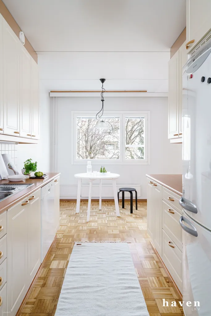 Cuisine - Valuable Apartment with Garden in Lapila, Kerava