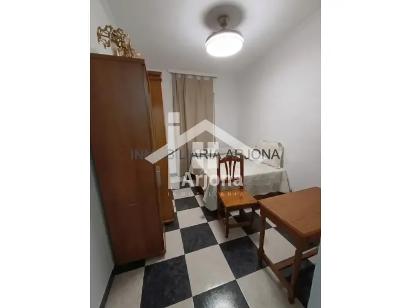 Chambres - Ground Floor Flat with Patios in Coso Area