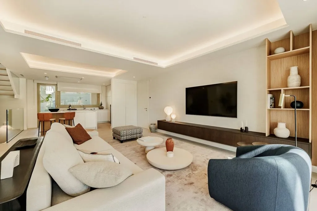 Elutuba - Triplex with Rooftop Pool in Marbella Golden Mile
