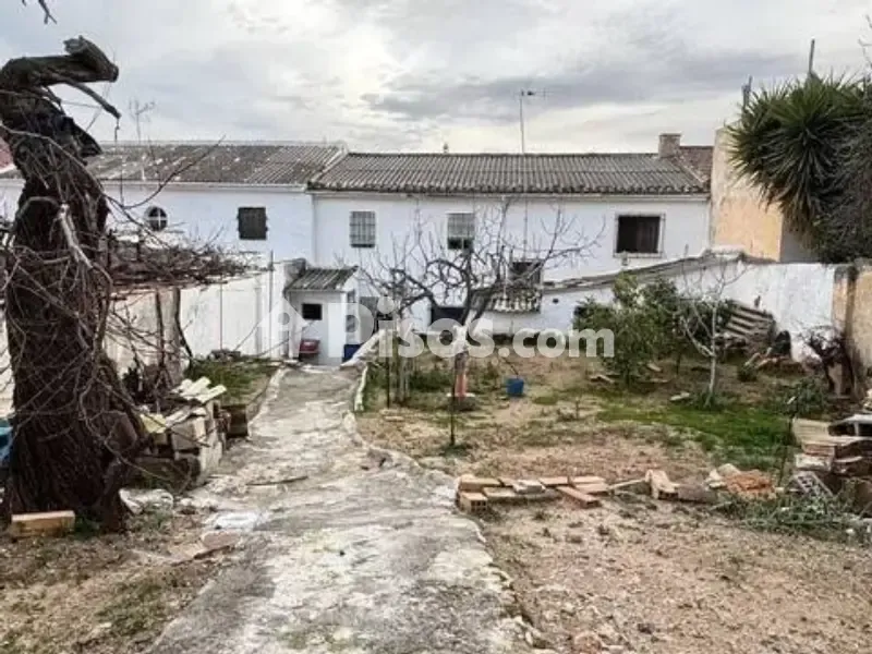 Jardin - Señorial Adosada with Patio in Íllora