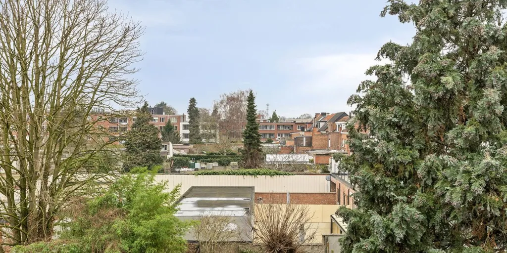 Jardin - Appartement avec Terrasse et Garage à Schoten