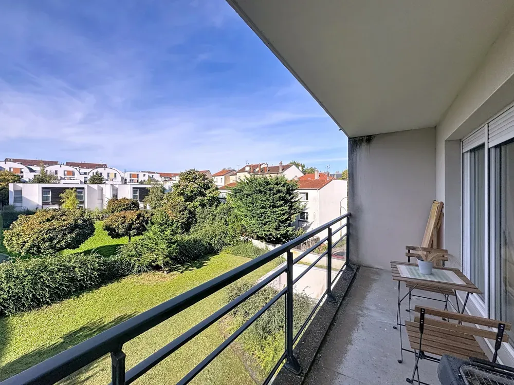 Rõdu - Meubled Studio with Balcony in Nancy