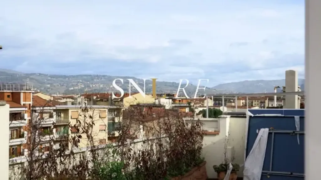 Terrass - Rustic Attico with Terraces in Florence