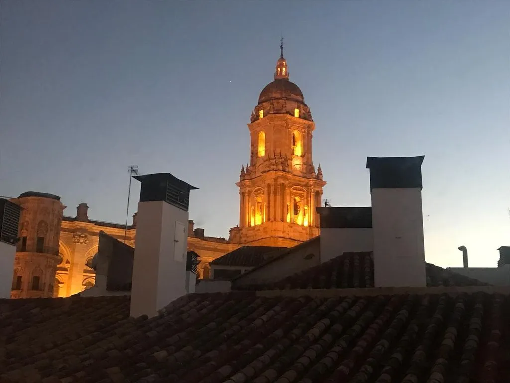 Välivaade - Luxury Apartment with Cathedral Views in Málaga