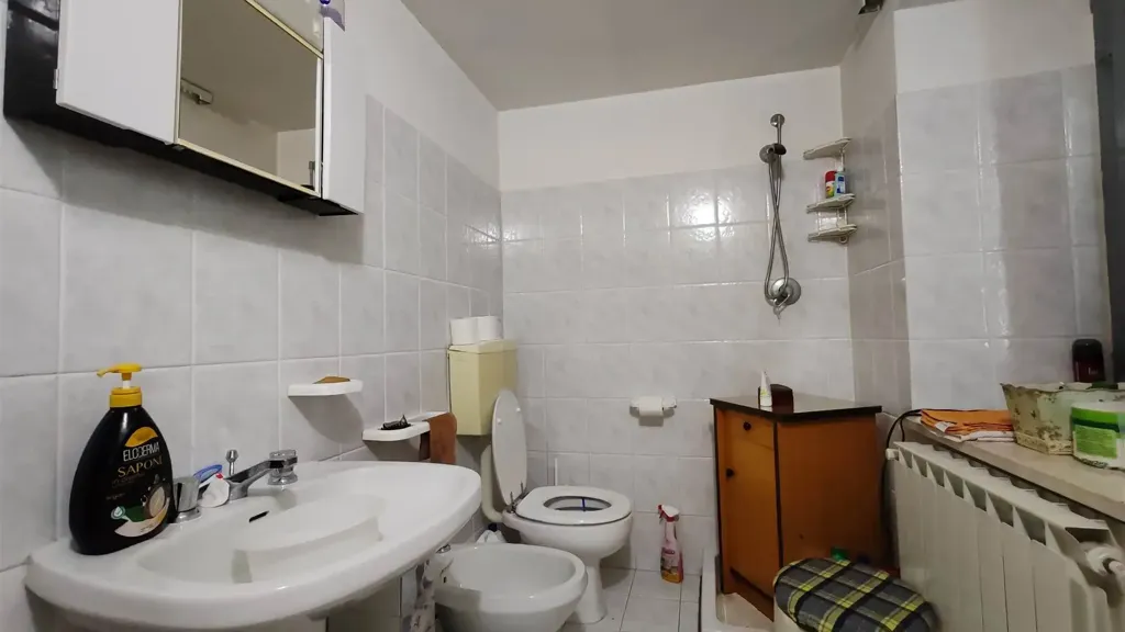 Salles de bain - 11.5-Room House with Double Garage in Guardiagrele