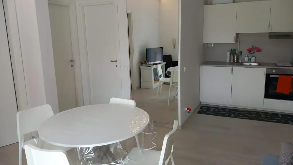 Salle à manger - Appartement 3 pièces à IT
