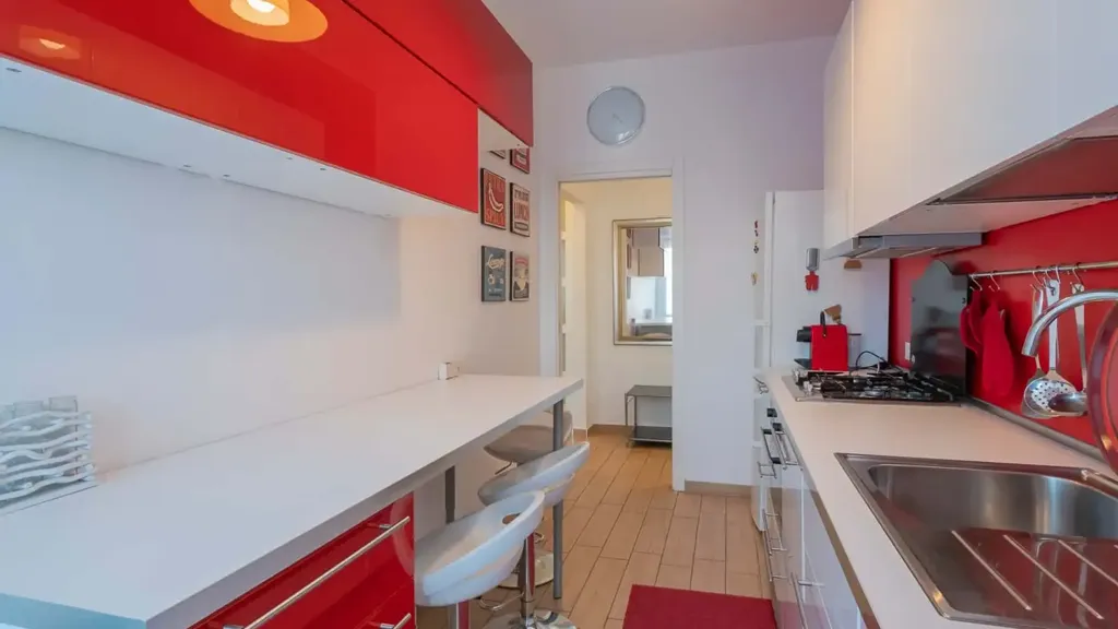 Cuisine - Modern Studio with Metro Access in Milan