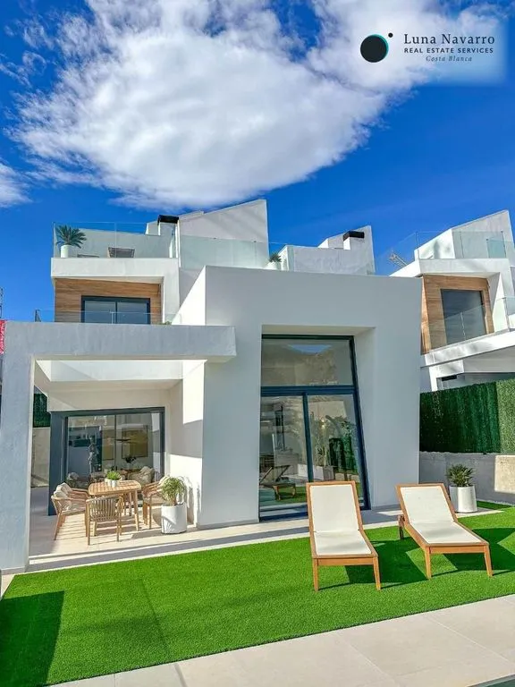 Exterior - Modern Villa with Sea View in Finestrat