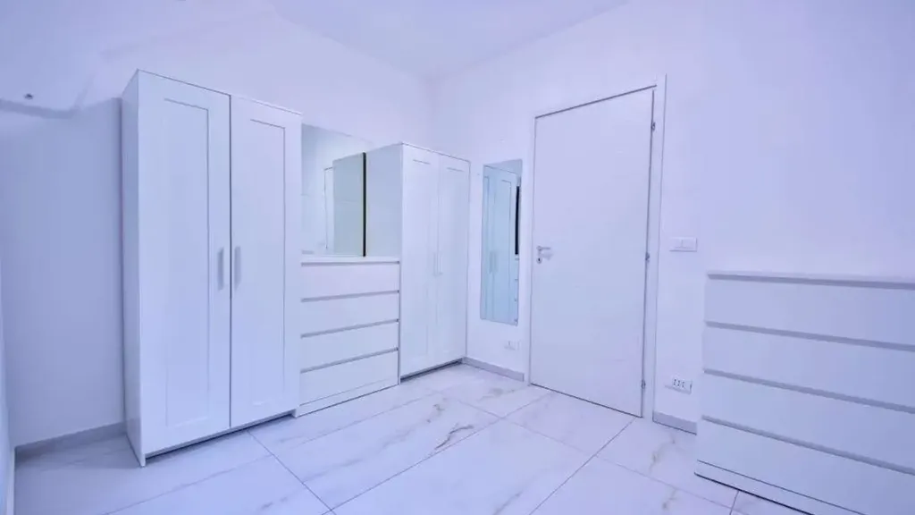 Magamistoad - Rear-Facing Apartment with Sea Proximity in Genoa
