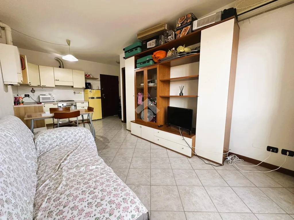 Séjour - Armed Bungalow with Balcony in Borgo Virgilio