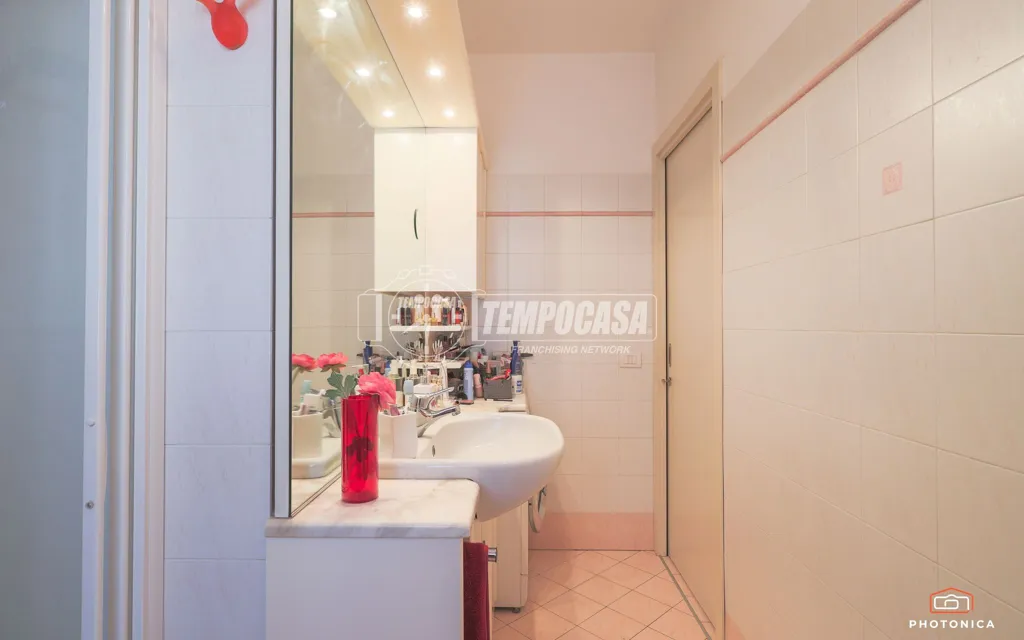 Bagni - Triplex with Balconies near Rimini Beach