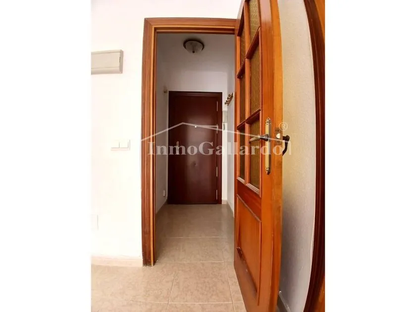 Ingresso - Spacious Apartment with Terrace in Málaga Centre