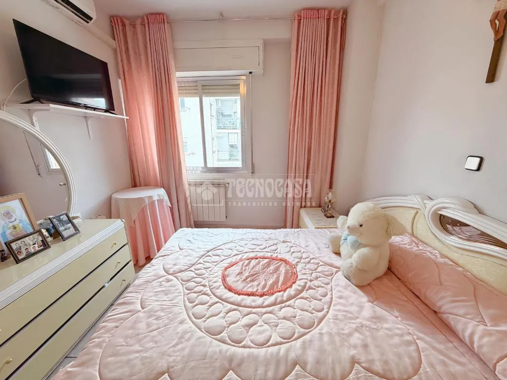 Bedrooms - Flat with Terraces in Carabanchel, Madrid