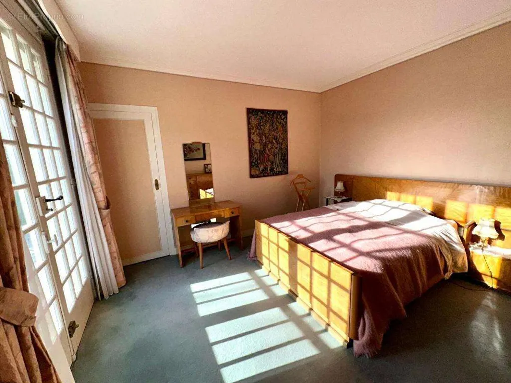 Chambres - Pavillon Spacieux avec Jardin à VILLEMANDEUR